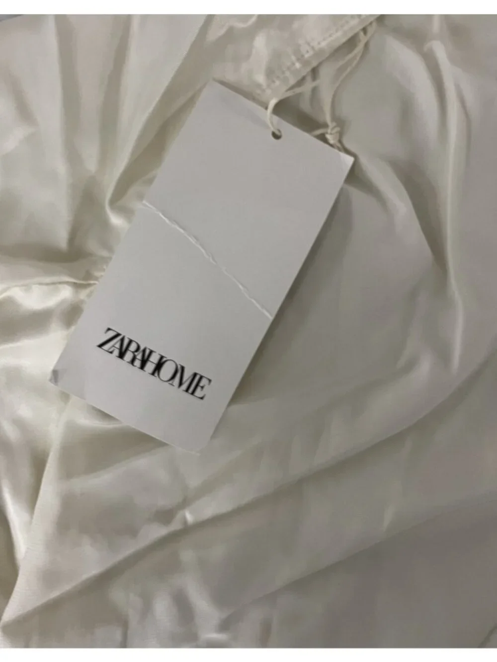 Zara Home Womens Kimono Robe M L Ivory Satin Open Front Relaxed 8190/434 NWT